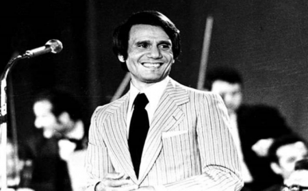 قصة بدلة عبد الحليم حافظ والملك الحسن الثاني